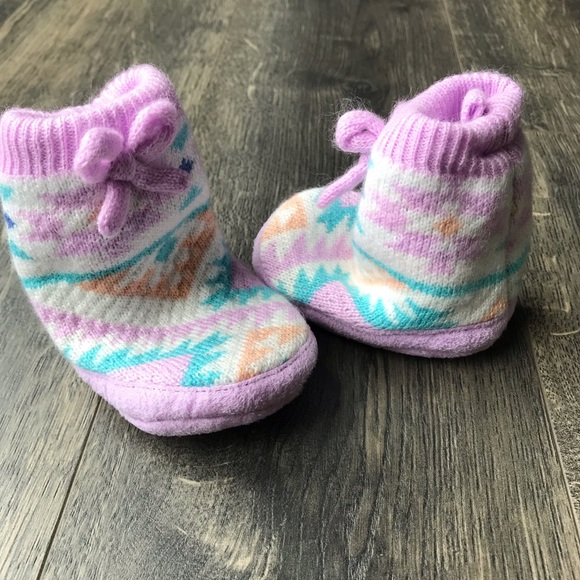 2/$8 Carters 0-6m booties, purple, multicolor - Picture 4 of 5